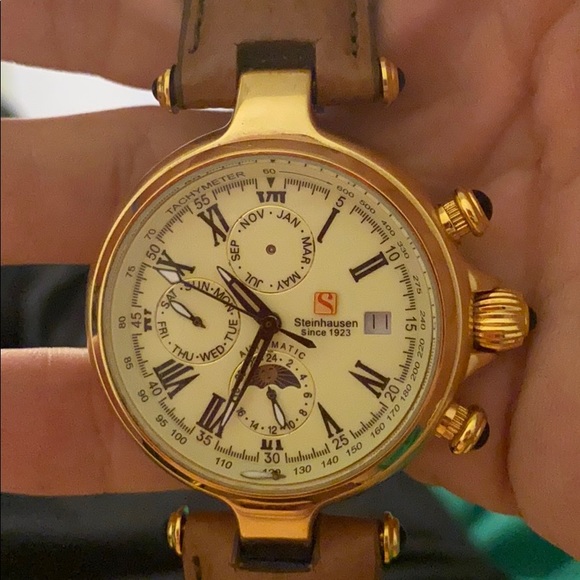 Watches - Picture 1 of 3